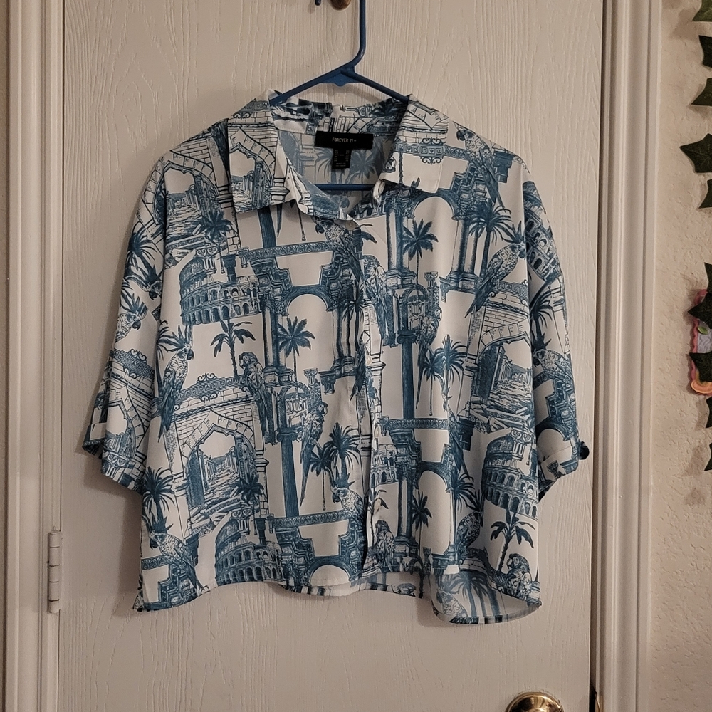 Blue And White Pattern Oversized Crop Top